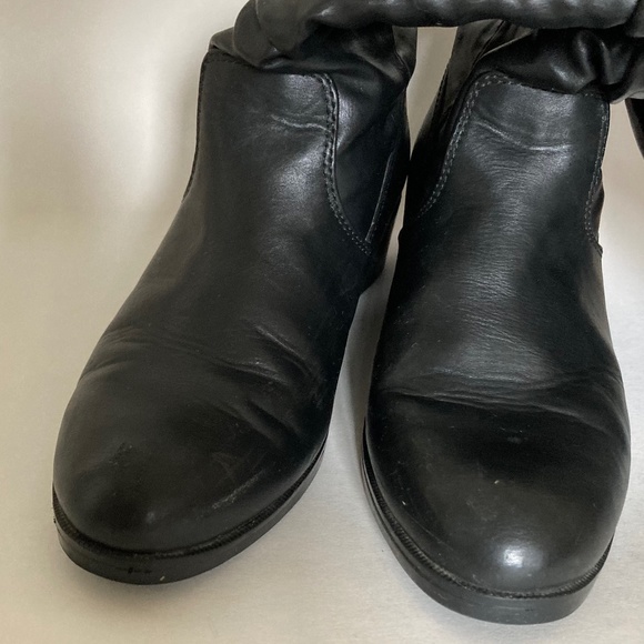 Fleece lined, waterproof, tall boots, size 6 - Picture 5 of 5